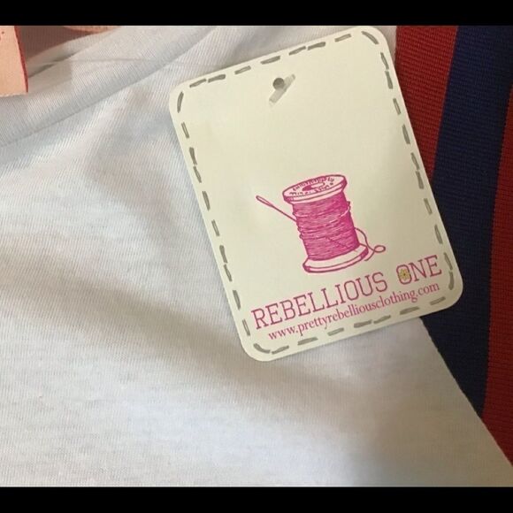 NWT Rebellious One T -Shirt Sz S - Picture 4 of 4
